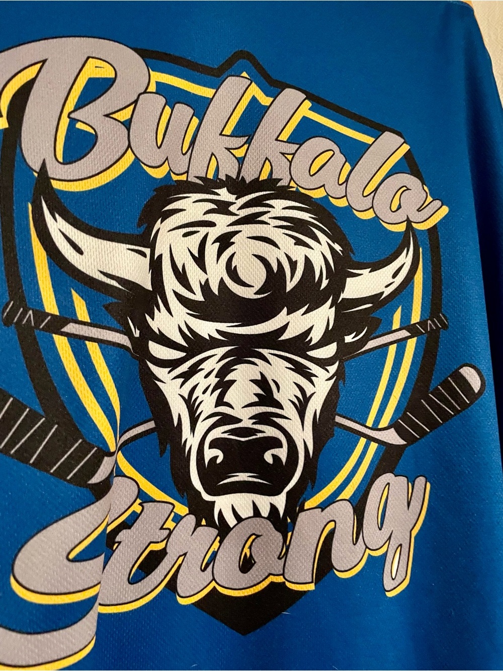Men’s XL Buffalo Sabres 'Buffalo Strong' Tournament Hockey Jersey - Picture 5 of 10